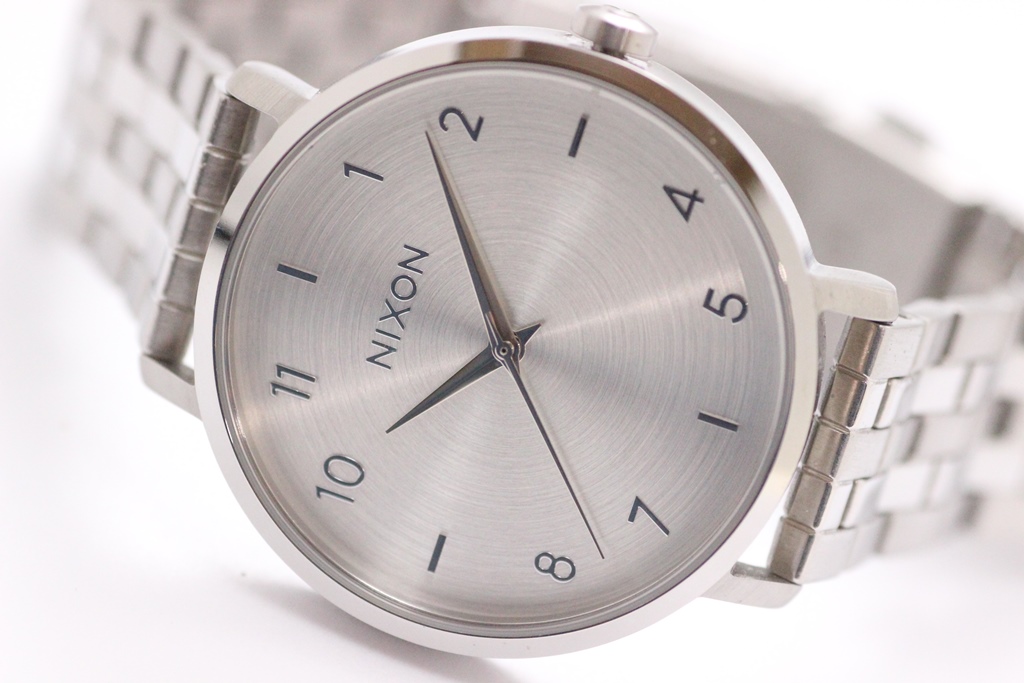 NIXON ニクソン 腕時計 アロー A1090-1920-00 ステンレス クォーツ シルバー文字盤【208】2143100433915  の購入なら「質」の大黒屋（公式）