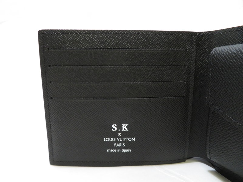 【新品に近い】　新型 ルイヴィトン　エクリプス　ポルトフォイユマルコNM　黒 LOUIS VUITTON ルイヴィトン ポルトフォイユ・マルコNM モノ