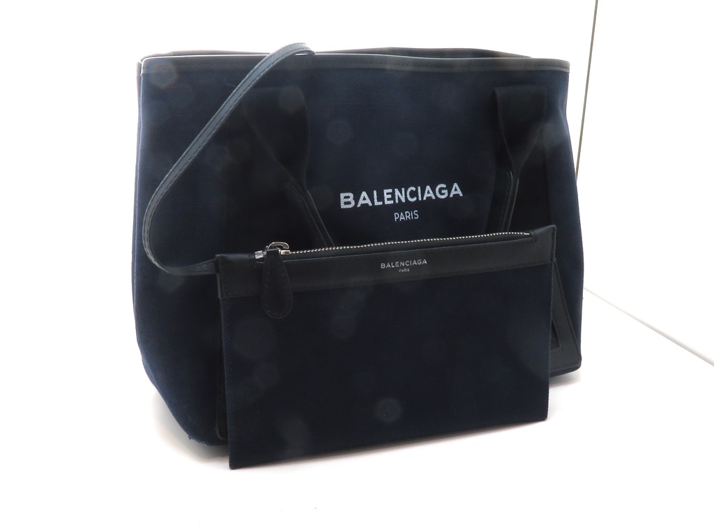 BALENCIAGA バレンシアガ ネイビーカバスS ネイビー ﾌﾞﾗｯｸ