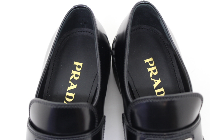 PRADA ローファー　36 PRADA プラダ 靴 チョコレート ブラッシュドレザー ローファー