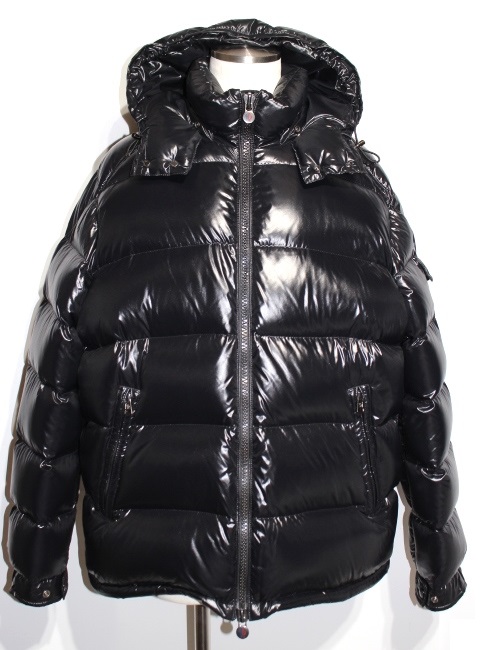 います MONCLER 6Aの通販 by Cherry's shop｜モンクレールならラクマ - モンクレール 新品アウター でしたら