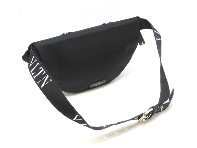 VALENTINO バレンチノ VLTN ボディバッグ ブラック ナイロン【472】2148103772740