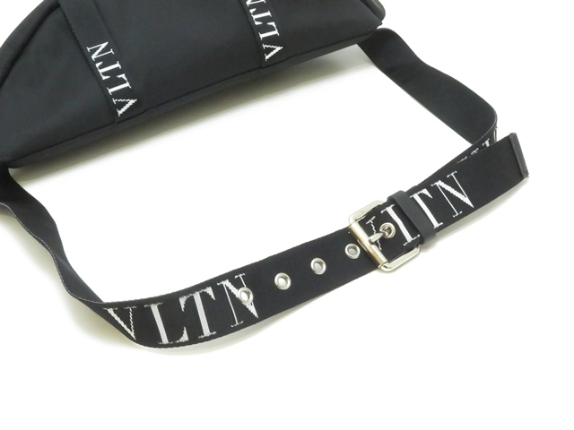 VALENTINO バレンチノ VLTN ボディバッグ ブラック ナイロン【472】2148103772740