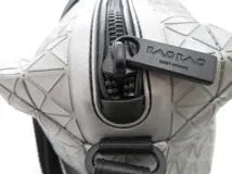 BAOBAO ISSEY MIYAKE バオバオ イッセイミヤケ サドルバッグ