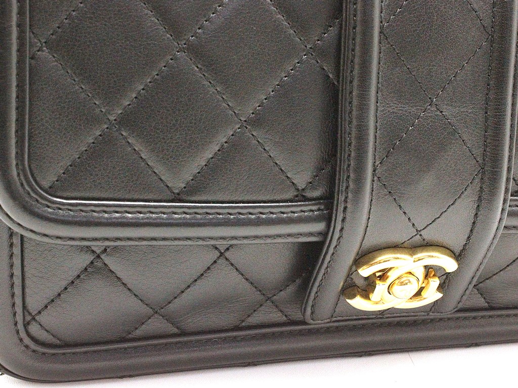 CHANEL シャネル マトラッセWチェーンショルダー ブラック