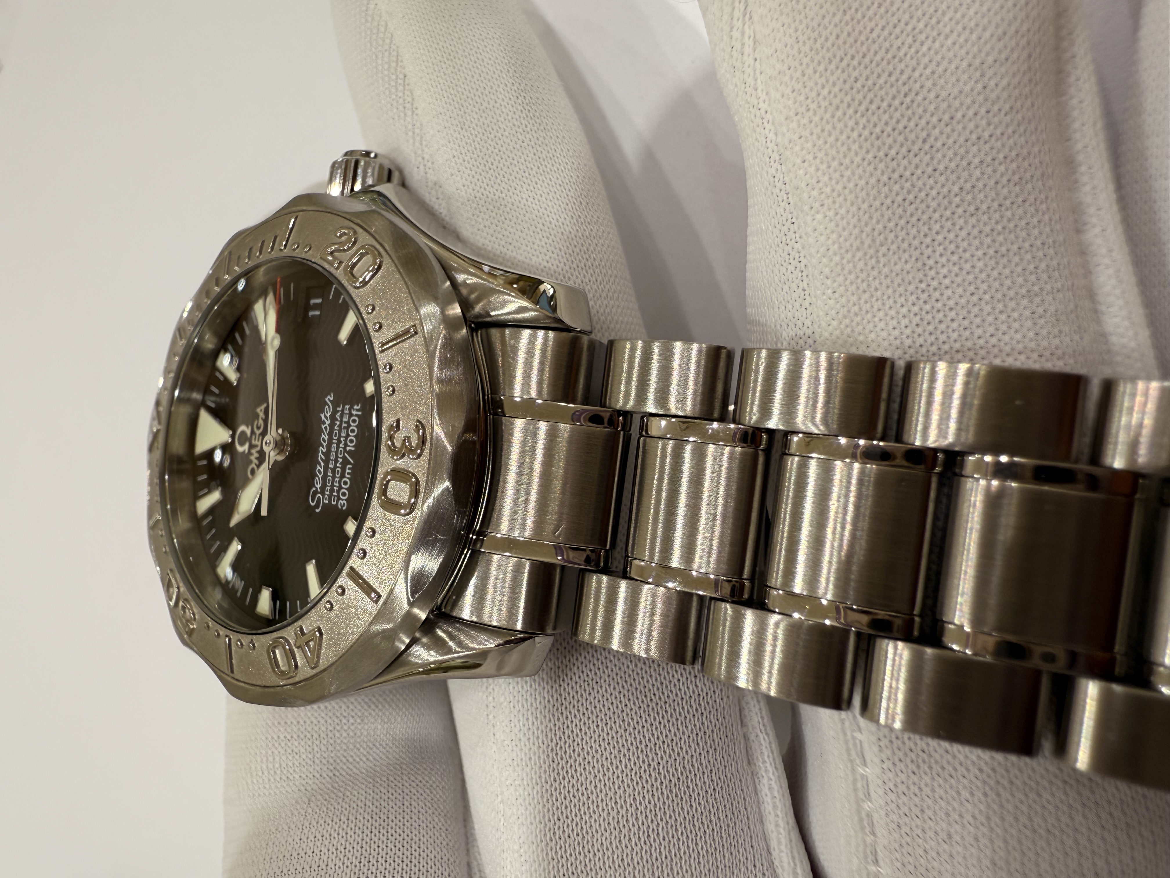 OMEGA オメガ シーマスター300m 2236.50 ステンレス ブラック OMEGA オメガ シーマスター300m 2236.50 ステンレス ブラック