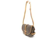 LOUIS VUITTON ルイ・ヴィトン ソミュール30 モノグラム
