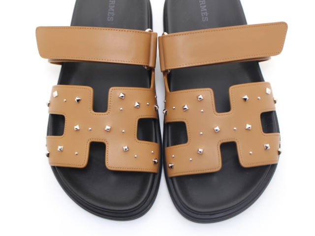 【入手困難！！すぐ届く☆】HERMES シプレ スタッズ サンダル 入手困難！！すぐ届く☆】HERMES シプレ スタッズ サンダル
