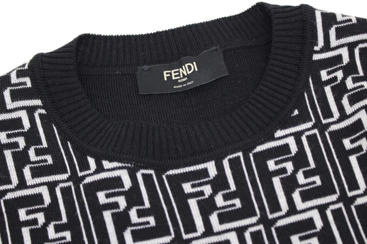 FENDI フェンディ 衣類 ズッカ セーター メンズ48 ブラック／ホワイト 