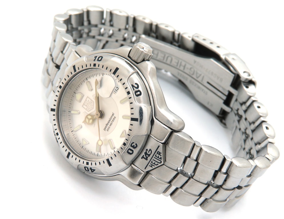TAG HEUER タグホイヤー 6000 WH1313.BA0677 シルバー クォーツ TAG HEUER タグホイヤー 6000 WH1313.BA0677 シルバー クォーツ