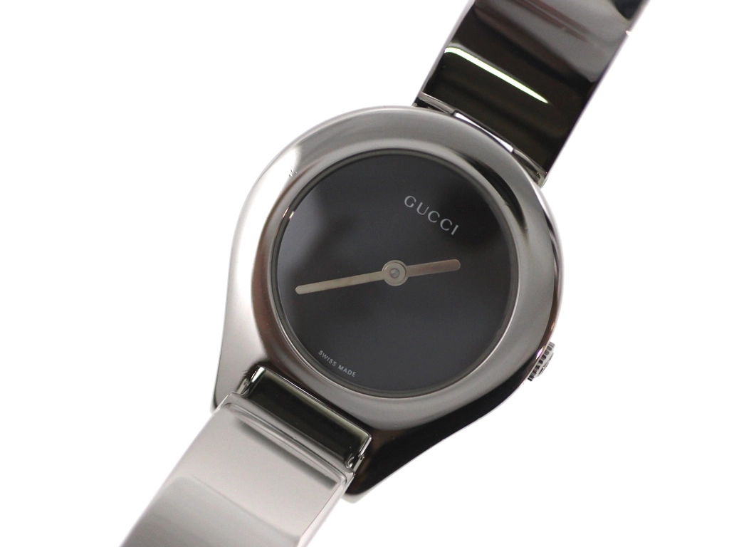 GUCCI グッチ 腕時計 YA067502 6700L ステンレス ブラック文字盤 クォーツ【472】EY