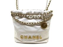 CHANEL　シャネル　ショルダーバッグ　シャネル２２　ミニ　ホワイト／ＧＰ　ゴールド金具　AS3980　2120000324734　【中古】【大黒屋】【200】
