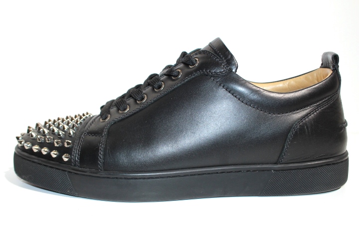 Christian Louboutin クリスチャンルブタン LOUIS JUNIOR SPIKES
