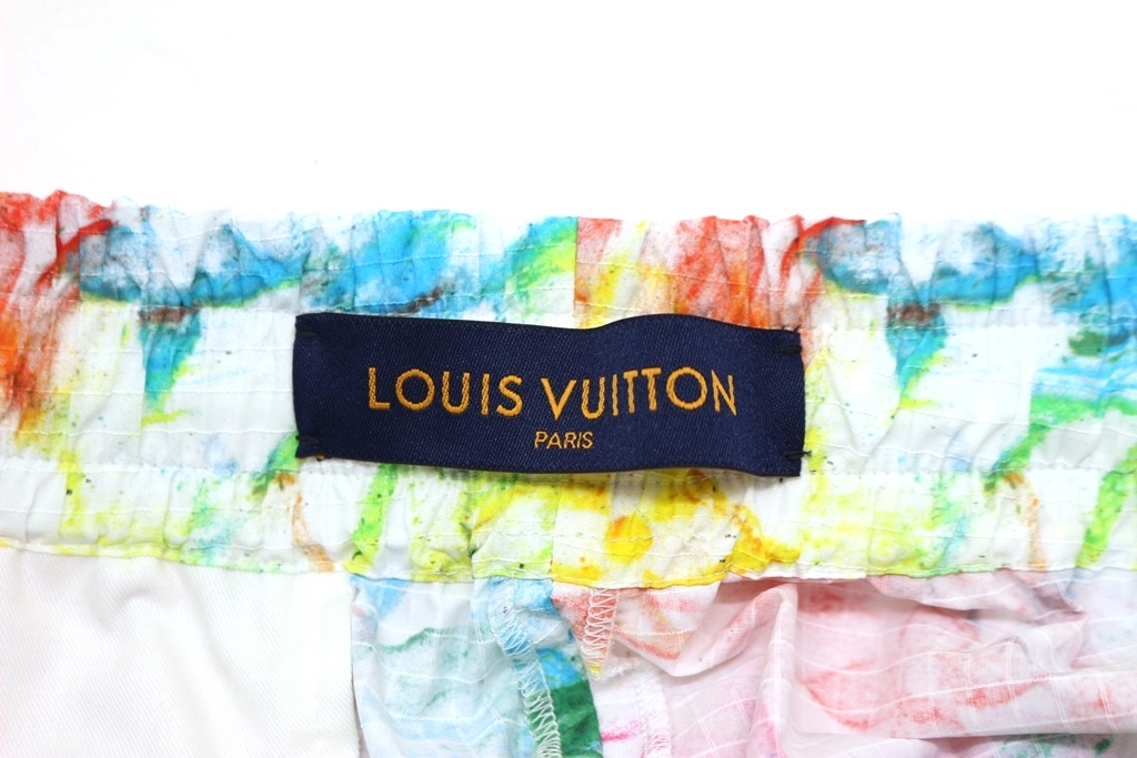 LOUIS VUITTON ルイヴィトン 衣類 パステルカラー ショートパンツ メンズ44 ナイロン RM211M ZMM HKP05W