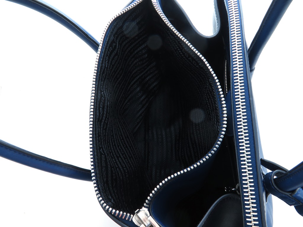 PRADA プラダ 2wayショルダー ネイビー カーフ BN2762 【205】 の購入