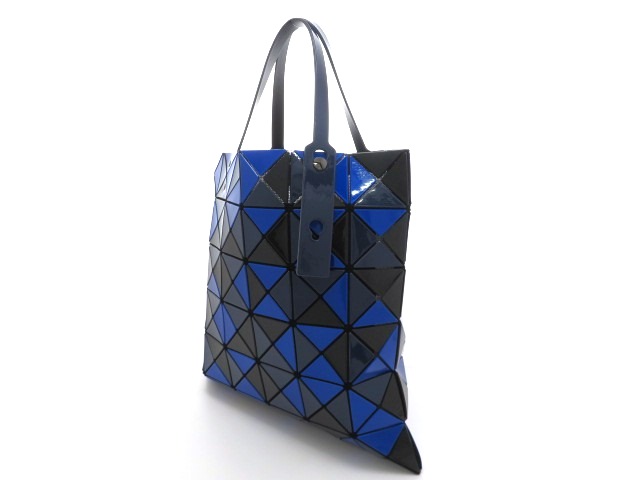 ISSEY MIYAKE イッセイ ミヤケ バッグ バオバオ BAOBAO トートバッグ ルーセントアットランダム ブラック ブルー  ポリ塩化ビニル【473】 の購入なら「質」の大黒屋（公式）