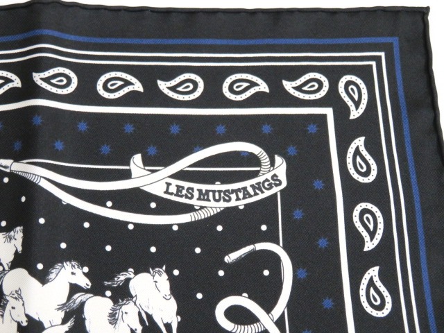 HERMES エルメス スカーフ バンダナ カレ55 LES MUSTANGS BANDANA