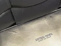 Bottega Veneta　ボッテガ・ヴェネタ　スモール ザ・アルコ トート　 ブラック/パープル レザー 　【472】KS