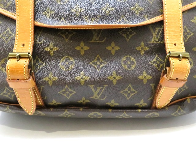 LOUIS VUITTON ルイ・ヴィトン ソミュール43 モノグラム M42252【430