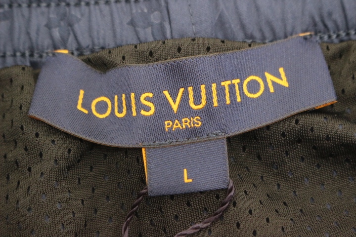 S Louis Vuitton(ルイヴィトン) 水着(メンズ) - 海外通販のBUYMA