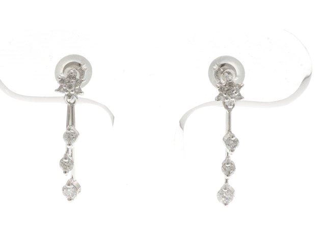 【ホワイト】ヴァンドーム青山　K18WGダイヤモンドピアス K18ホワイトゴールド ダイヤモンド フープピアス（ピアス（両耳