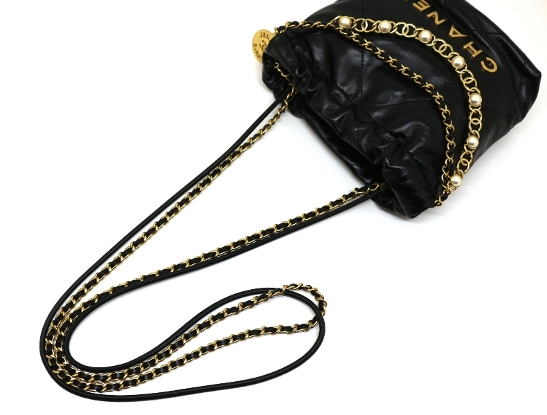 CHANEL シャネル CHANEL22 シャネル22 ミニ ブラック GP ゴールド金具 カーフ ヴィンテージ加工 2120000324758【200】