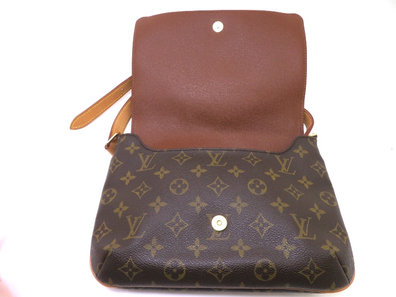 LOUIS VUITTON ルイ・ヴィトン ショルダーバッグ ミュゼット LOUIS VUITTON ルイ・ヴィトン ショルダーバッグ ミュゼット