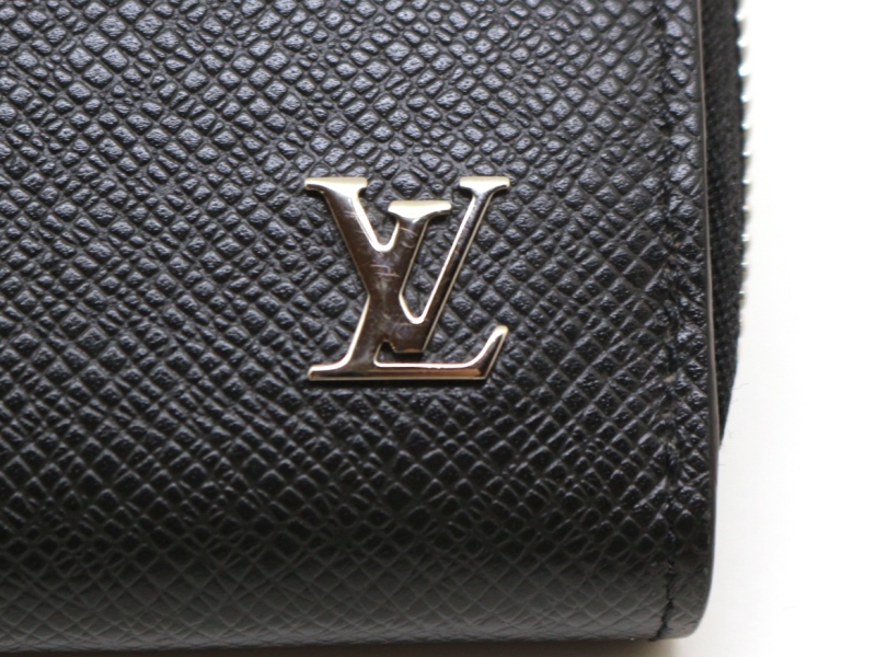 LOUIS VUITTON ルイ・ヴィトン 財布 ジッピー・ドラゴンヌ