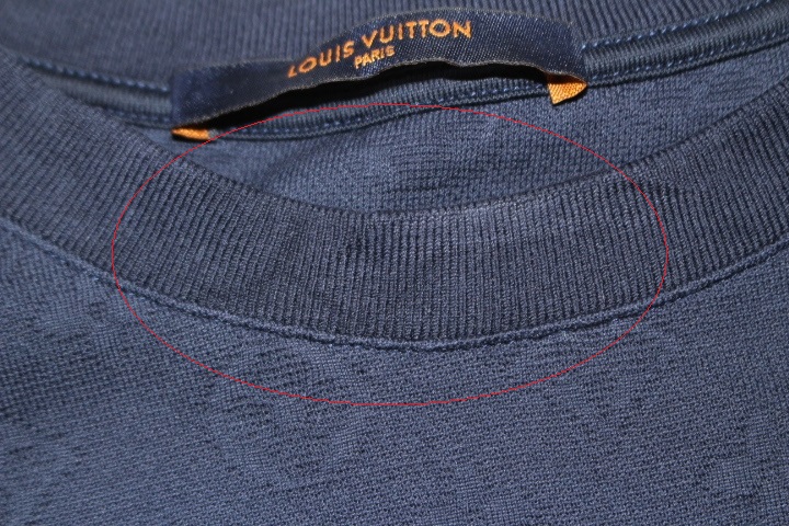 LOUIS VUITTON　ルイヴィトン　ビーズアニマルアンドモノグラムTシャツ　メンズXSサイズ　ネイビー　コットン　1A8R2G　 参考定価￥113,300-　2021年　（2148103356773）【200】