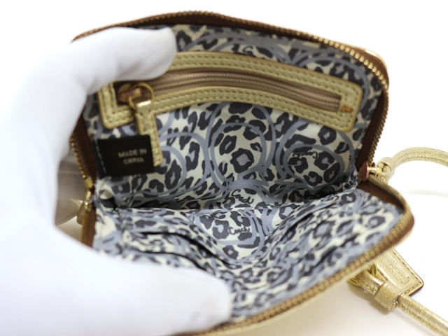 COACH コーチ アクセサリーポーチ ポピー レザー メタリック