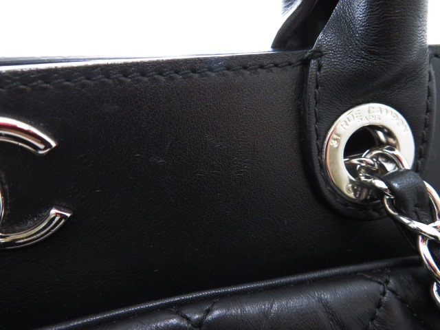 CHANEL シャネル マトラッセ 2WAY チェーントートバッグ レザー CHANEL シャネル マトラッセ 2WAY チェーントートバッグ レザー