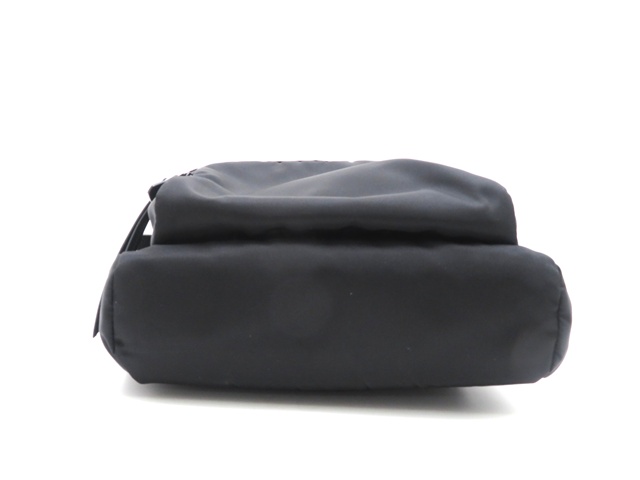 プラダ PVC ナイロン ボディバッグ ワンショルダー 1BZ026 シルバー