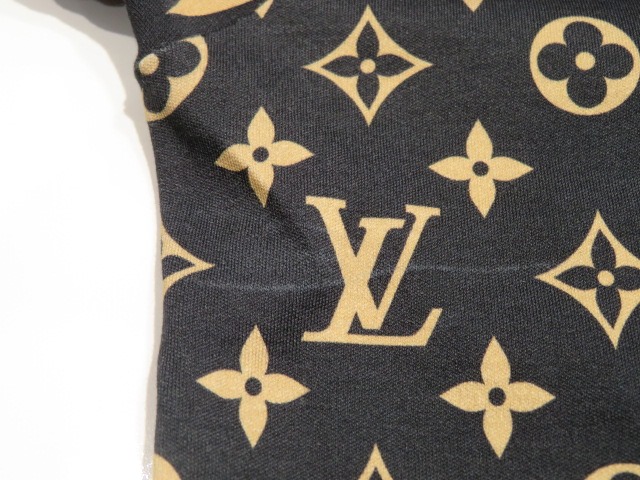 LOUIS VUITTON ルイヴィトン Tシャツ レディース S ブラック LOUIS VUITTON ルイヴィトン Tシャツ レディース S ブラック