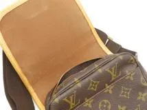 LOUIS VUITTON ルイ・ヴィトン バムバッグ・ボスフォール