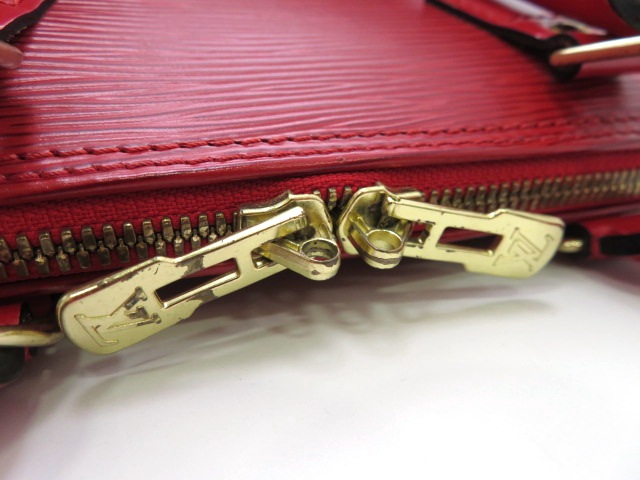 Louis Vuitton エピレザー レッドバッグアルマ LOUIS VUITTON ルイヴィトン ハンドバッグ アルマ エピ