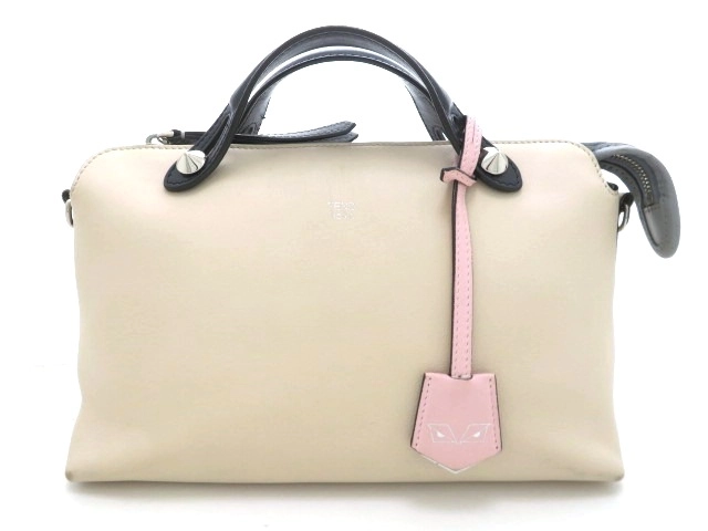 極美品　FENDI バイザウェイ ミディアム　レザー　ハンドバッグ　2WAY FENDI - 極 美品 FENDI フェンディ バイザウェイ ミディアム