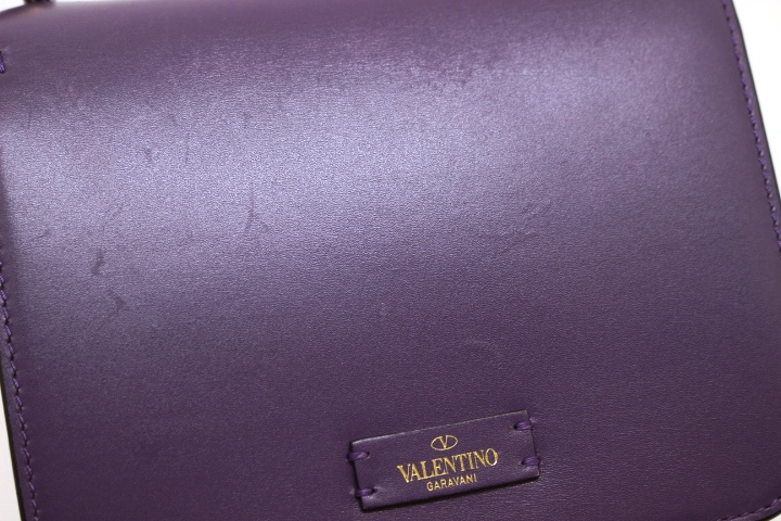 VALENTINO ヴァレンティノ バッグ Vスリング ショルダーバッグ