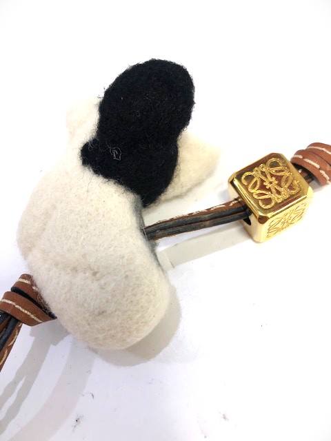 LOEWE ロエベ パピー ドッグチャーム ホワイト ブラック タン
