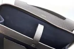 Valextra　ヴァレクストラ　バックパック　V-Line Backpack/Vラインバックパック　カーフ　セメントグレー　MBVL0041010LRL99GM　【472】AH