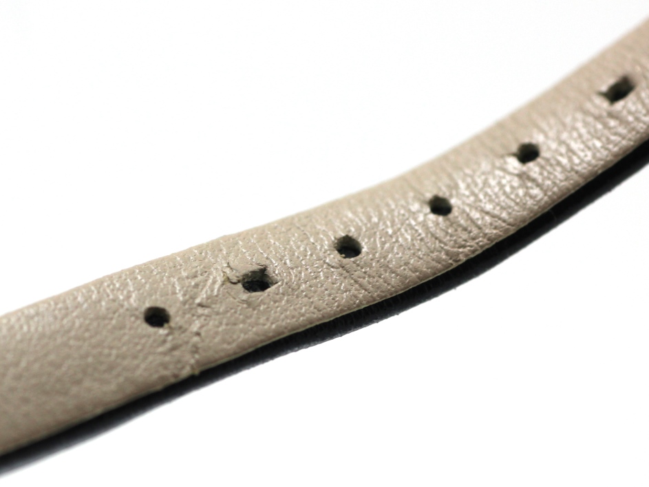 Salvatore Ferragamo フェラガモ 腕時計 ガンチーニ SF43 金メッ/レザー ホワイト文字盤 クオーツ【472】EY