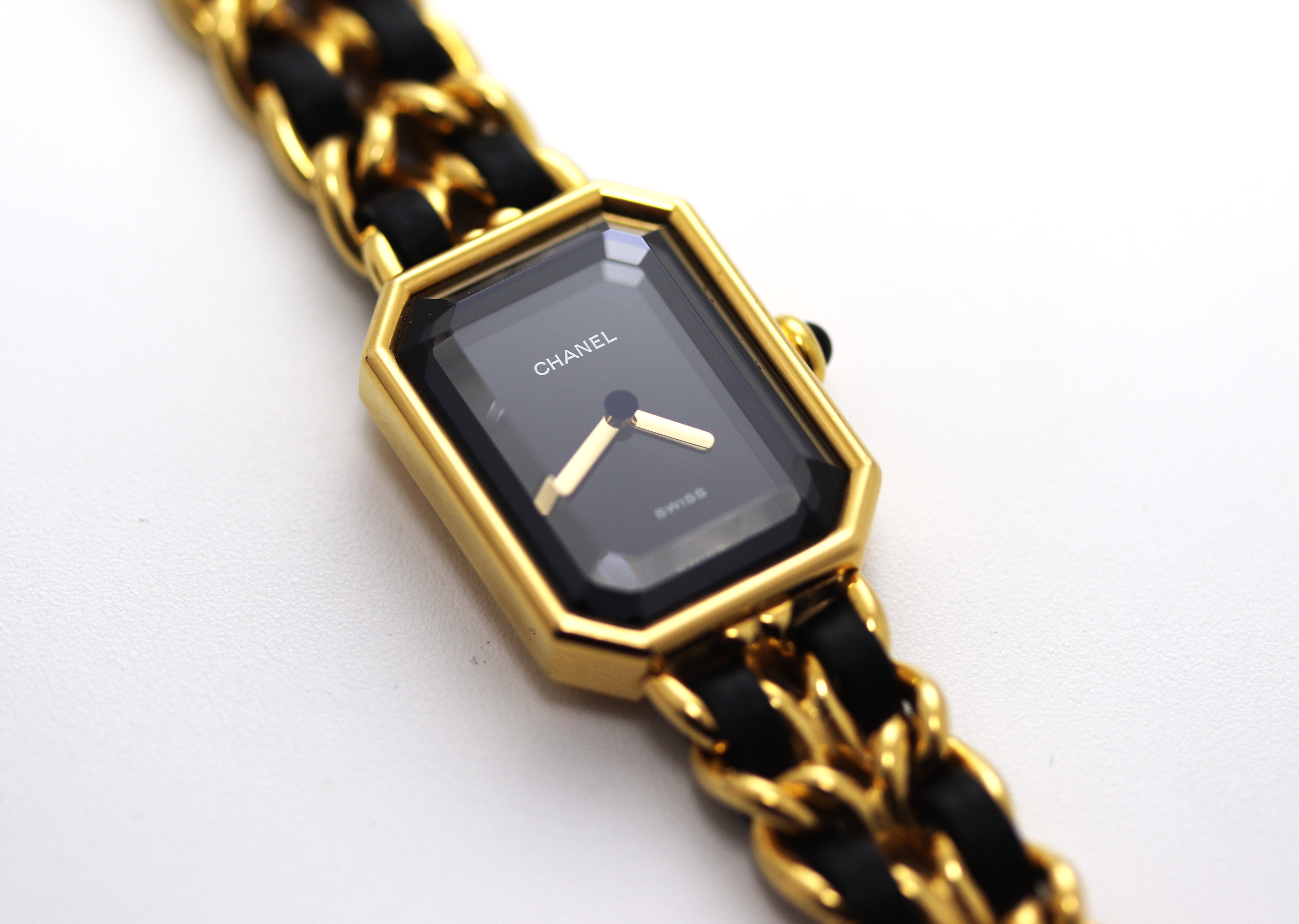 T011 シャネル プルミエールL H0001 GP×レザー クォーツ T011 シャネル プルミエールL H0001 GP×レザー クォーツ - メルカリ