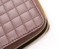 CELINE　セリーヌ　Cチャーム　ラージジップドウォレット　ダークブラウン　レザー　【471】L