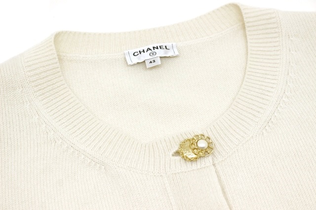 CHANEL シャネル 衣類 カーディガン レディース 42 アイボリー