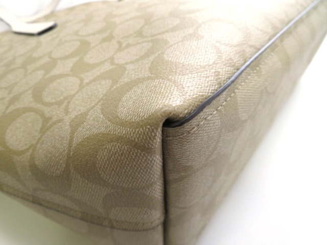 COACH コーチ トートバッグ シグネチャー PVC レザー ベージュ
