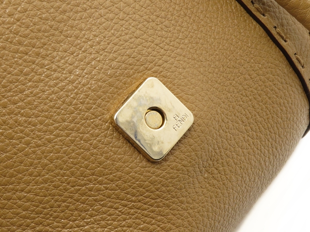 FENDI フェンディ セレリアミニリンダ ベージュ レザー 8BR486