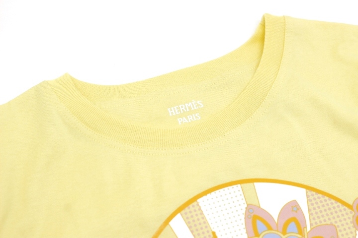 【上品な可愛さ★】HERMES Tシャツ カルトゥーシュプリント 25新作 エルメス カルトゥーシュ Tシャツ レディース コットン