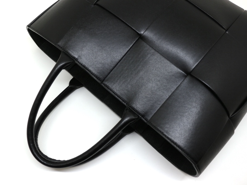 BOTTEGA VENETA ボッテガ・ヴェネタ トートバッグ アルコトート