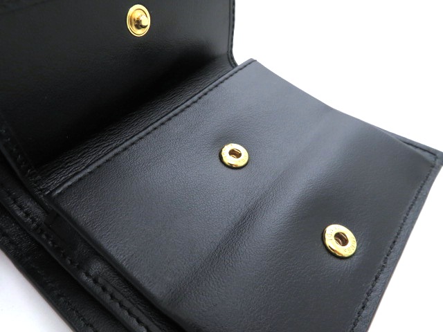 FENDI フェンディ 二つ折財布 エフイズ フェンディ ブラック