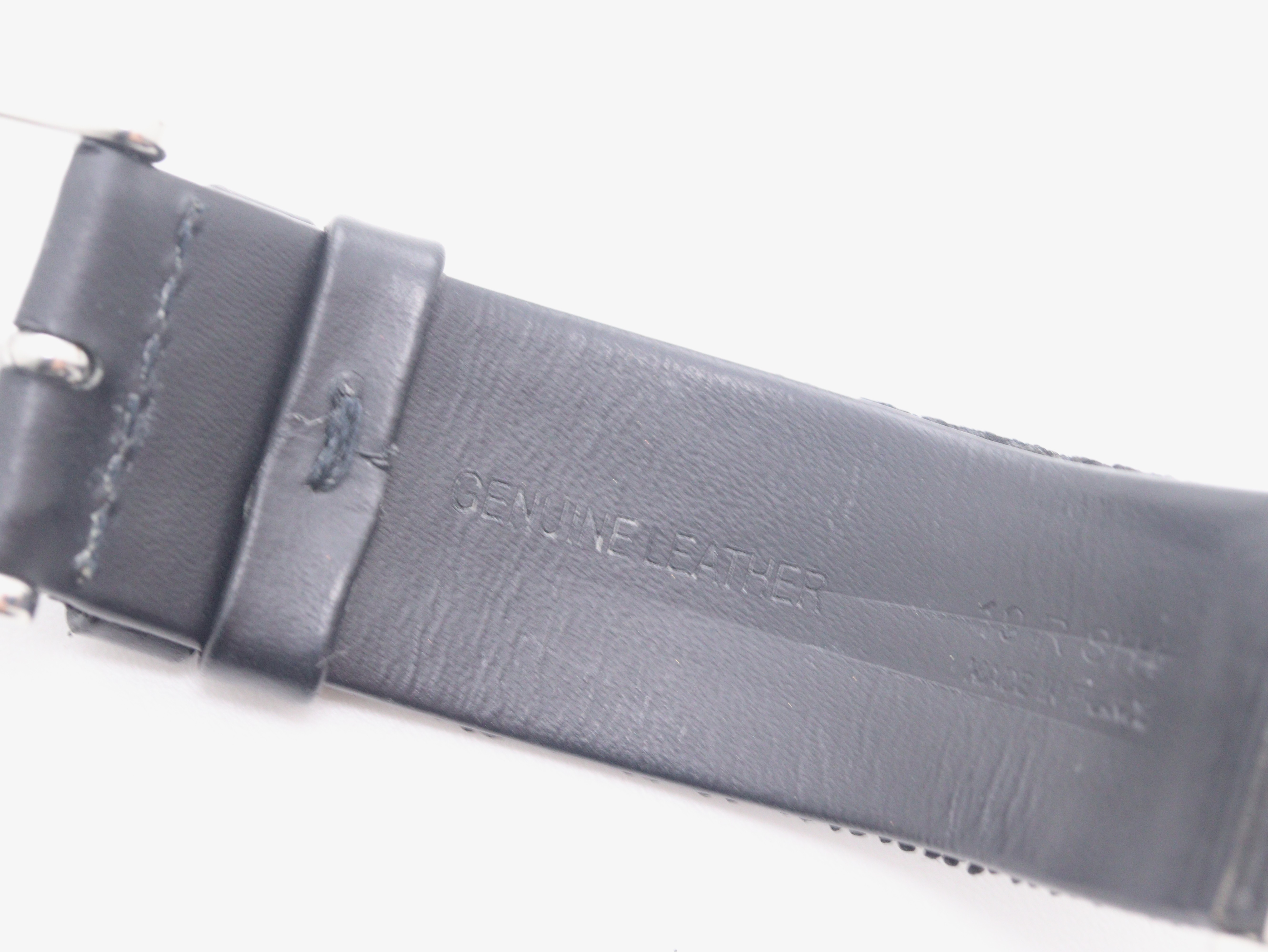 GUCCI グッチ 4900L スクエアフェイス レディース腕時計 クォーツ