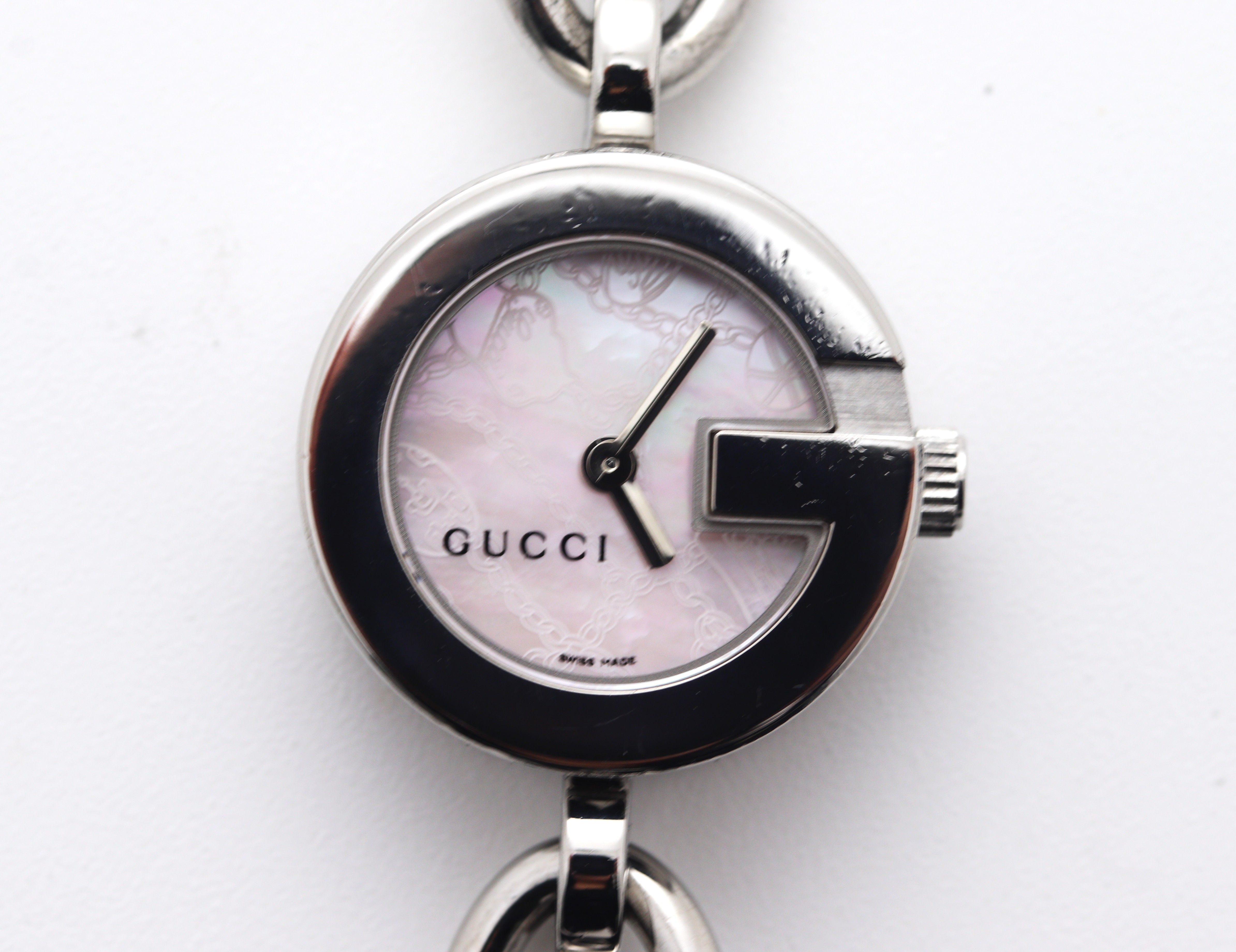 正規品【新品電池】GUCCI 107/フラワー ピンクシェル 動作良好 正規品【新品電池】GUCCI 107/フラワー ピンクシェル 動作良好